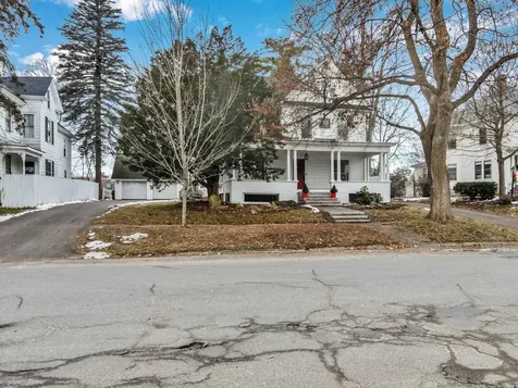38 Burleigh Street Waterville ME 04901