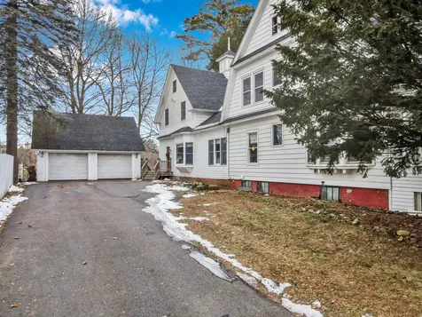 38 Burleigh Street Waterville ME 04901