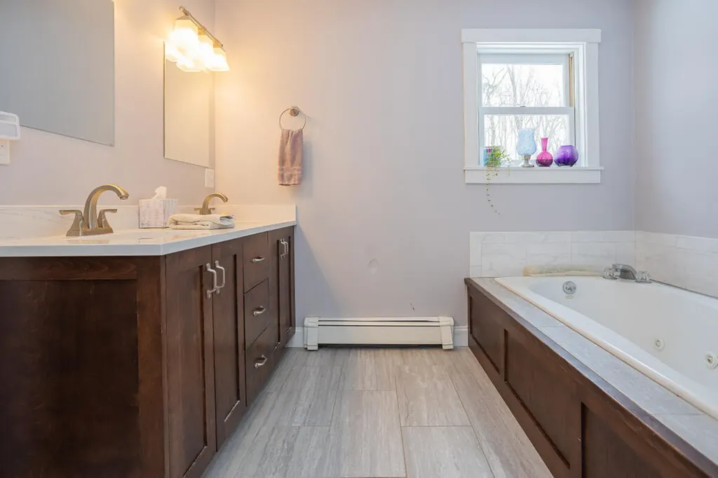 116 Cherrywood Lane Farmington ME 04938