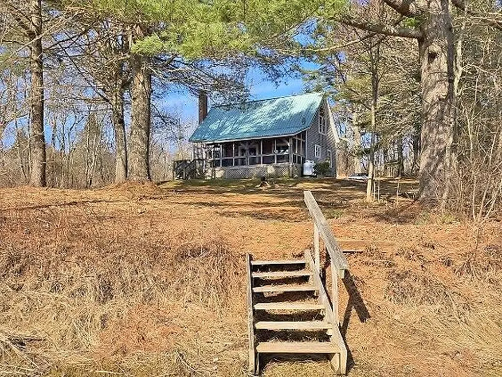 57 Salt Pond Road Friendship ME 04547