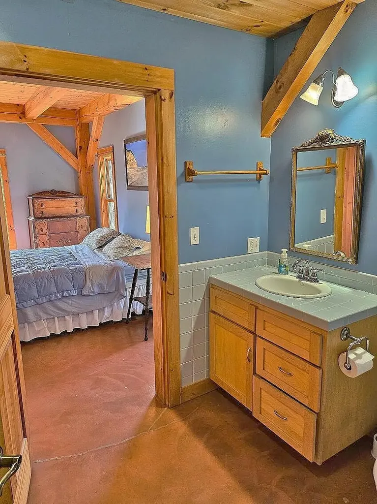 57 Salt Pond Road Friendship ME 04547