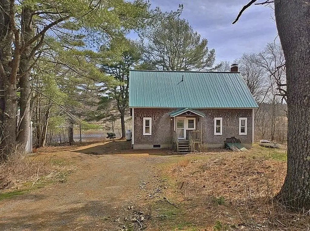 57 Salt Pond Road Friendship ME 04547