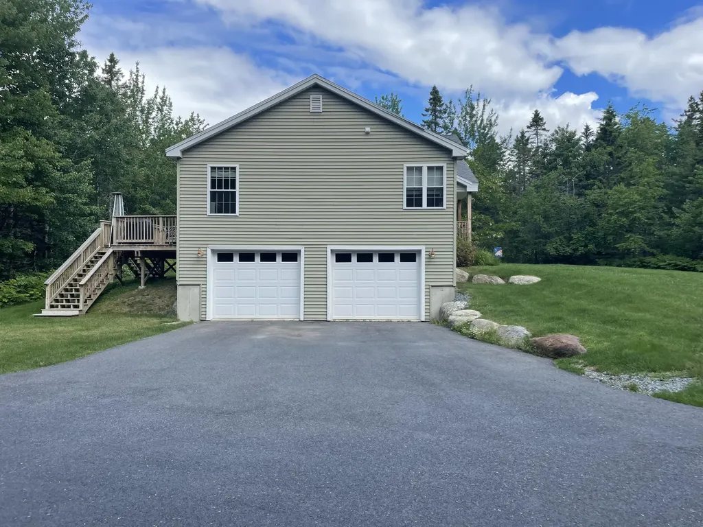 26 Thundermist Road Bar Harbor ME 04609