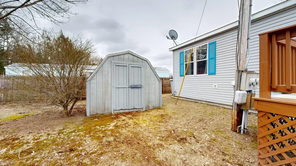 62 Long Street Brunswick ME 04011