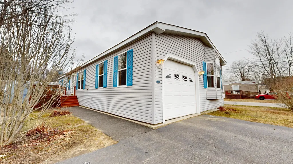 62 Long Street Brunswick ME 04011