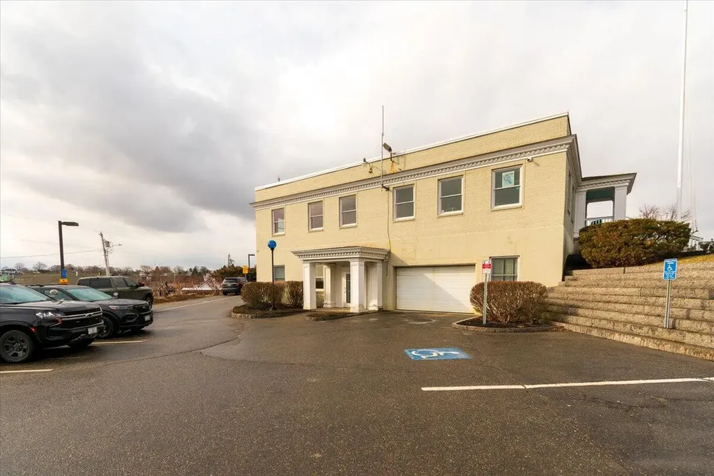 1 Park Drive Rockland ME 04841