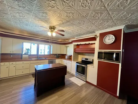 35 Oak Street Biddeford ME 04005