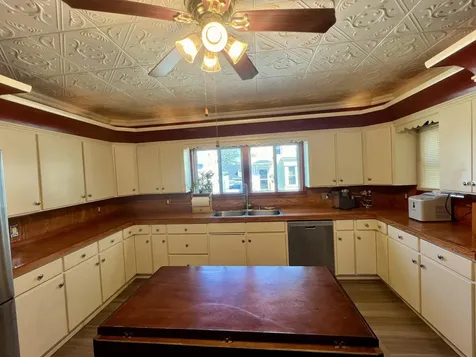 35 Oak Street Biddeford ME 04005