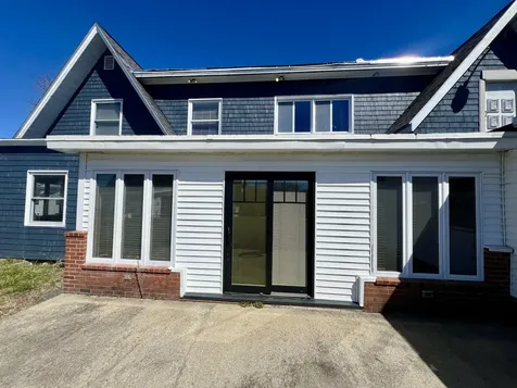 35 Oak Street Biddeford ME 04005