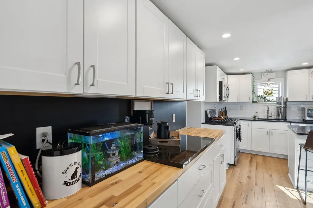 60 Water Street Brunswick ME 04011
