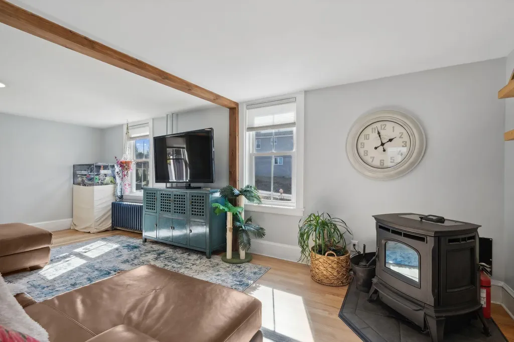 60 Water Street Brunswick ME 04011