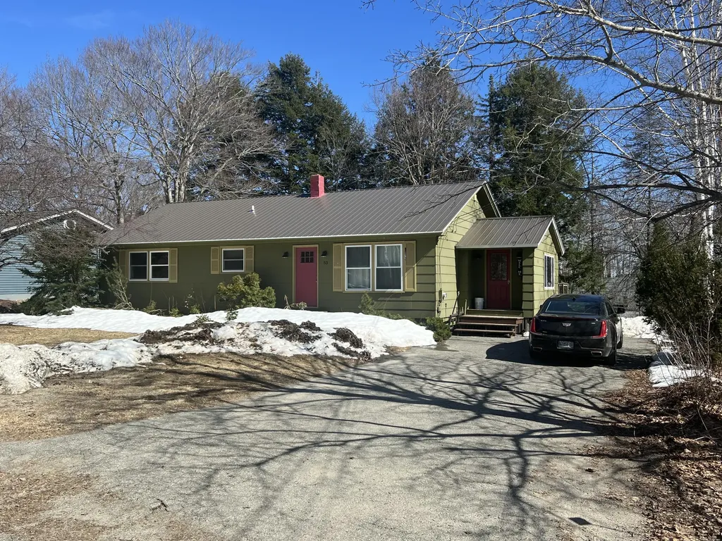 53 Sunset Drive Millinocket ME 04462