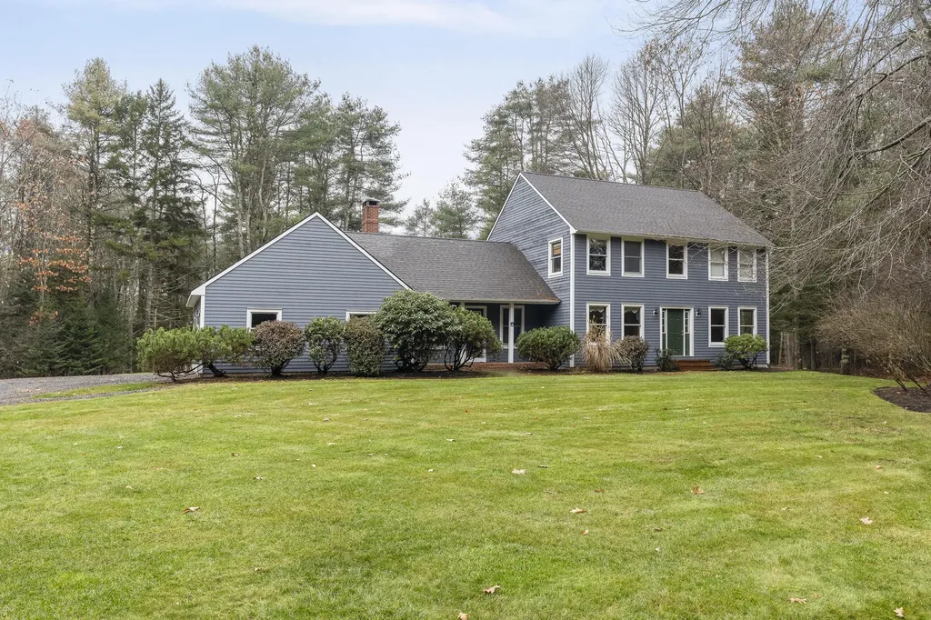 21 Todd Brook Road Freeport ME 04032