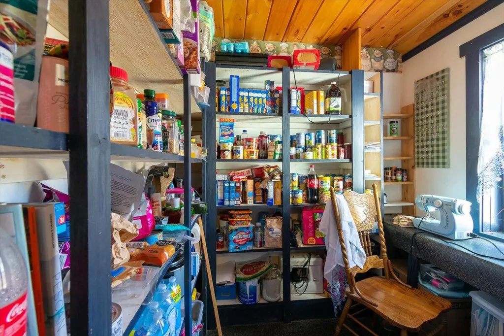 612 Lincolnville Avenue Searsmont ME 04973