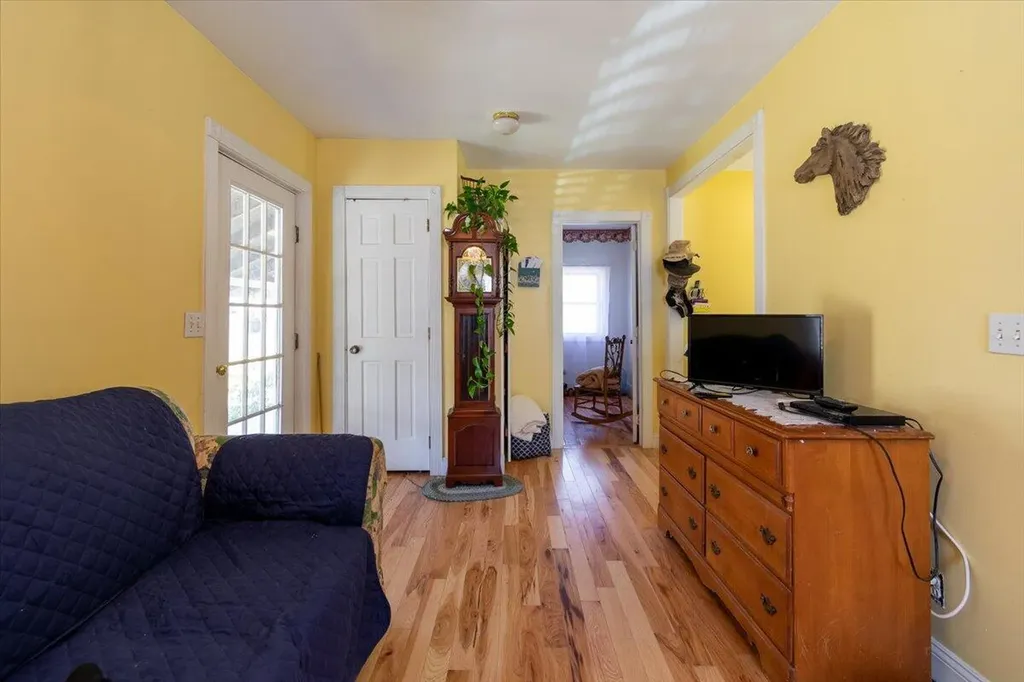 612 Lincolnville Avenue Searsmont ME 04973