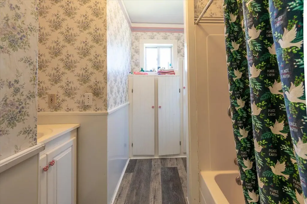 612 Lincolnville Avenue Searsmont ME 04973