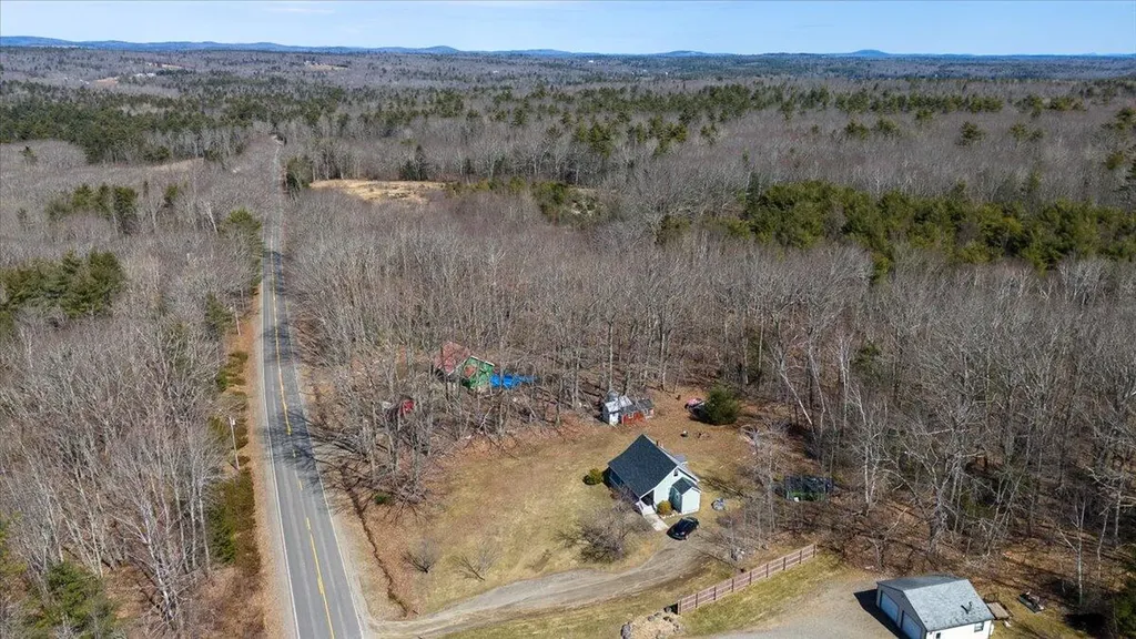 612 Lincolnville Avenue Searsmont ME 04973