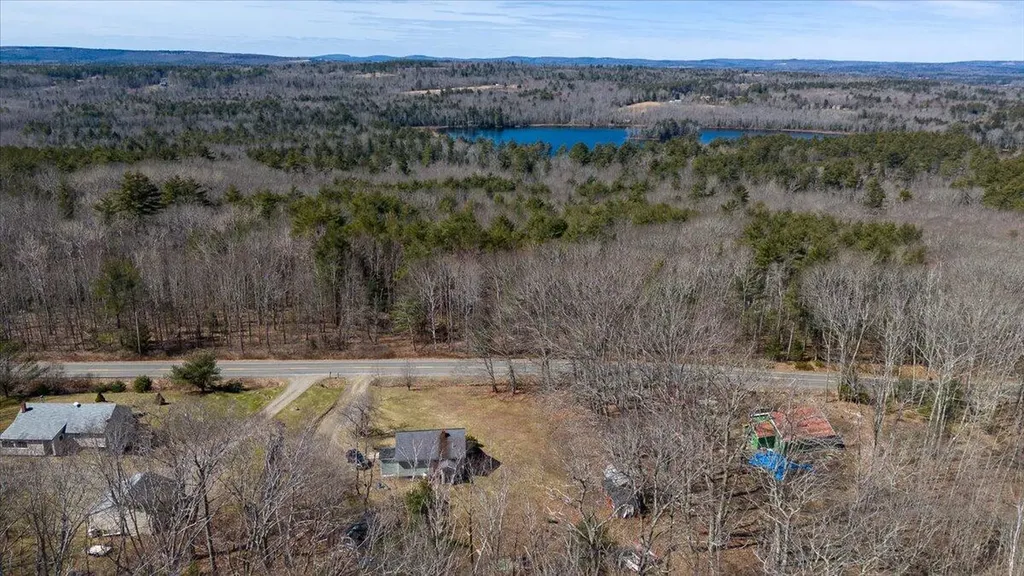 612 Lincolnville Avenue Searsmont ME 04973