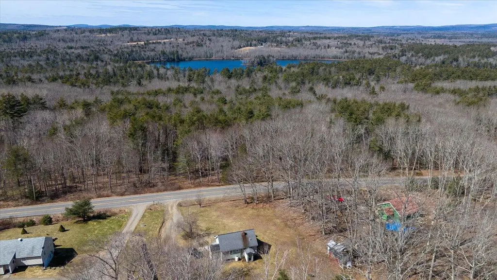612 Lincolnville Avenue Searsmont ME 04973