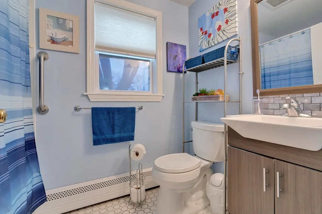 14 Chapman Street Portland ME 04103
