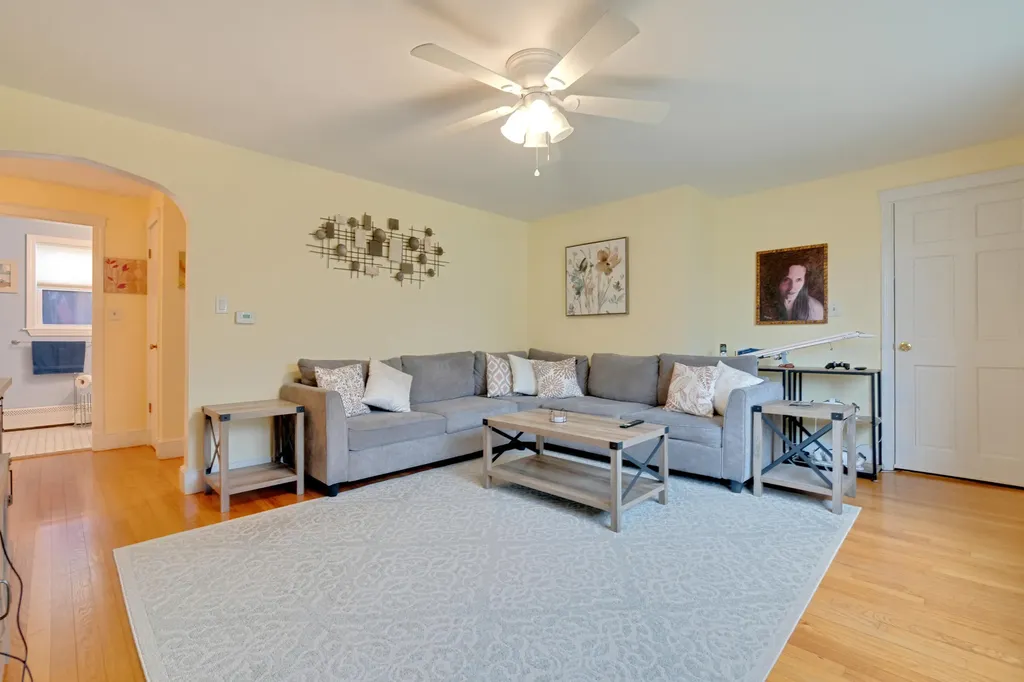 14 Chapman Street Portland ME 04103