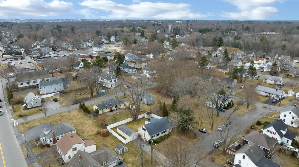 14 Chapman Street Portland ME 04103