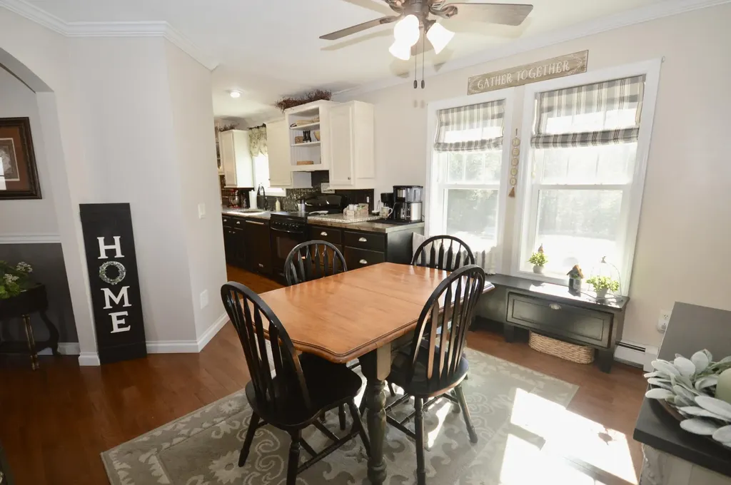 899 Main Road Eddington ME 04428
