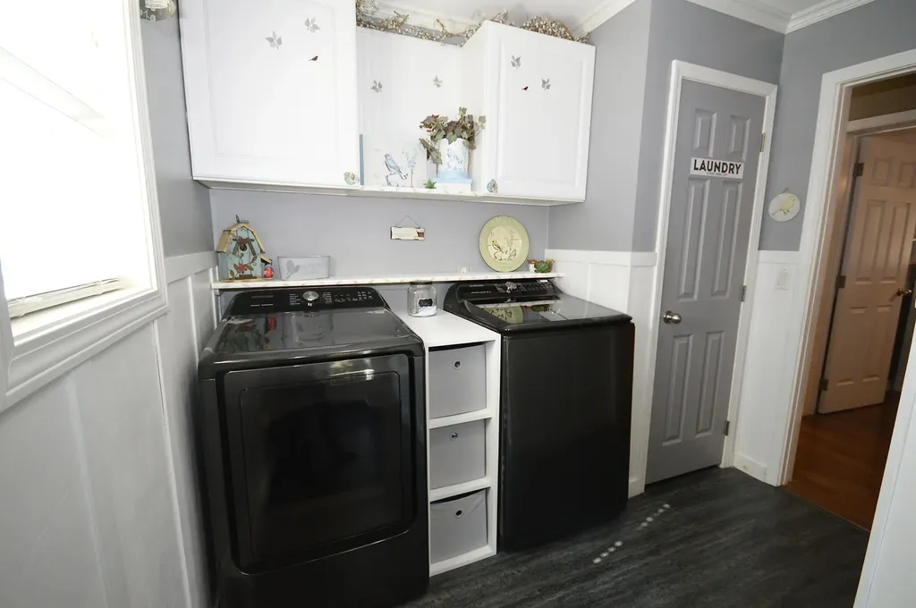 899 Main Road Eddington ME 04428