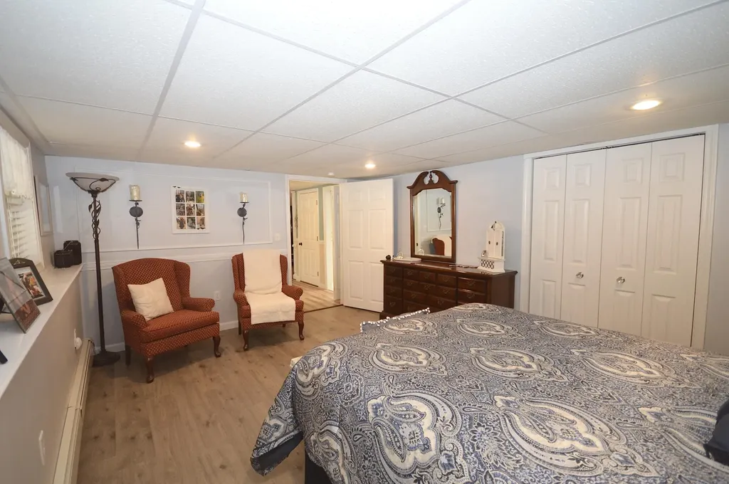 899 Main Road Eddington ME 04428