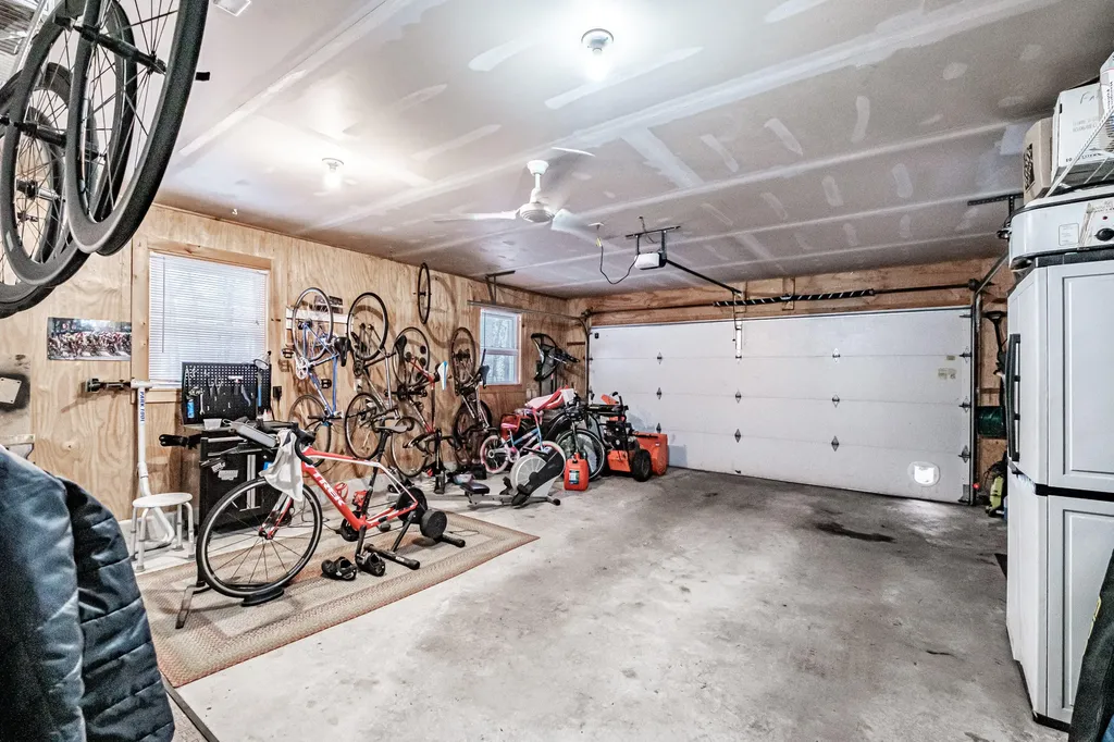 427 E Hardscrabble Road Auburn ME 04210
