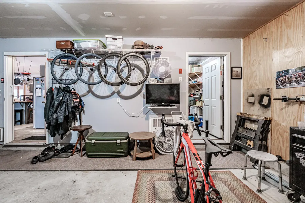 427 E Hardscrabble Road Auburn ME 04210