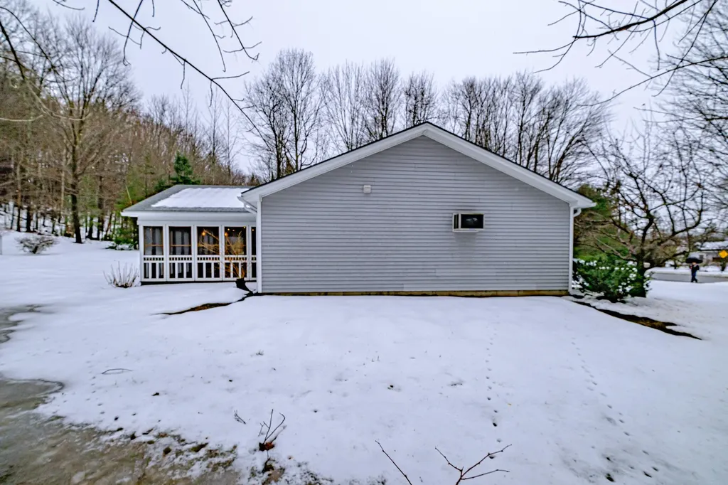 427 E Hardscrabble Road Auburn ME 04210