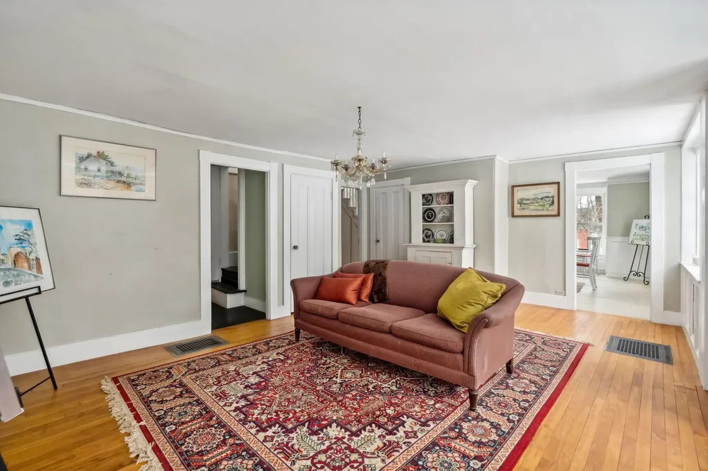 350 Pond Road Mount Vernon ME 04352