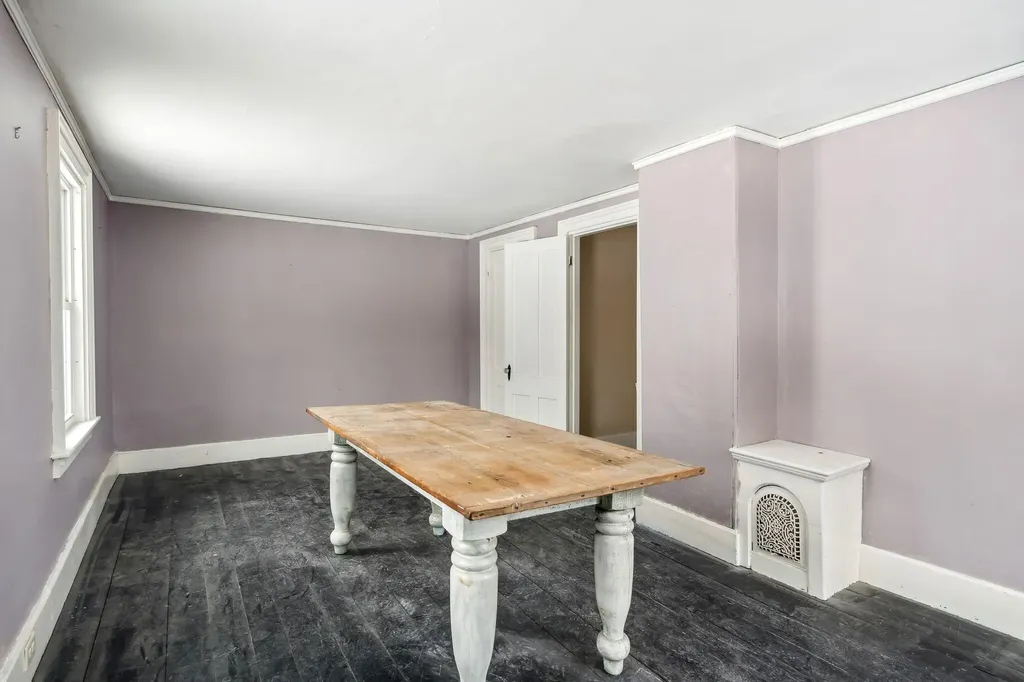 350 Pond Road Mount Vernon ME 04352
