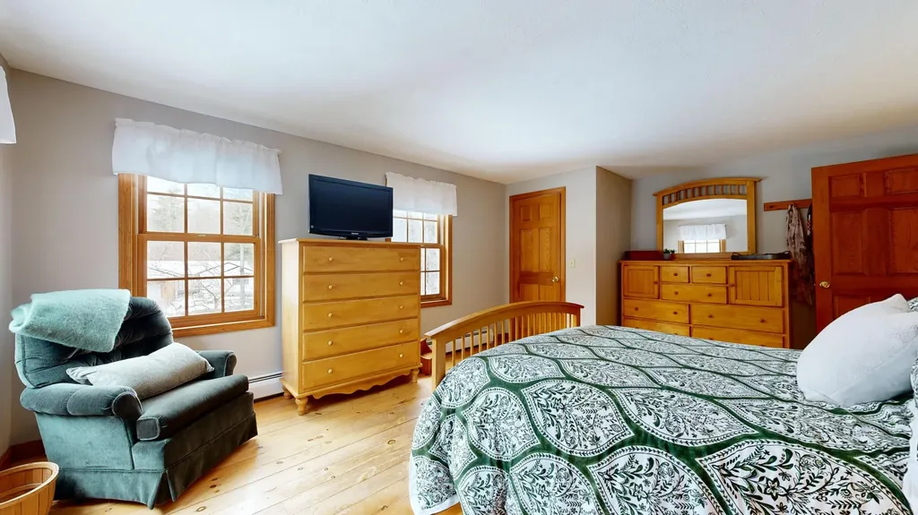 30 Burnham Woods Circle Scarborough ME 04074