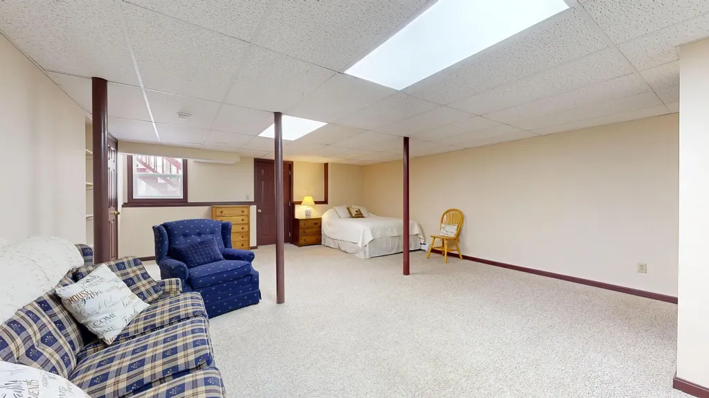 30 Burnham Woods Circle Scarborough ME 04074