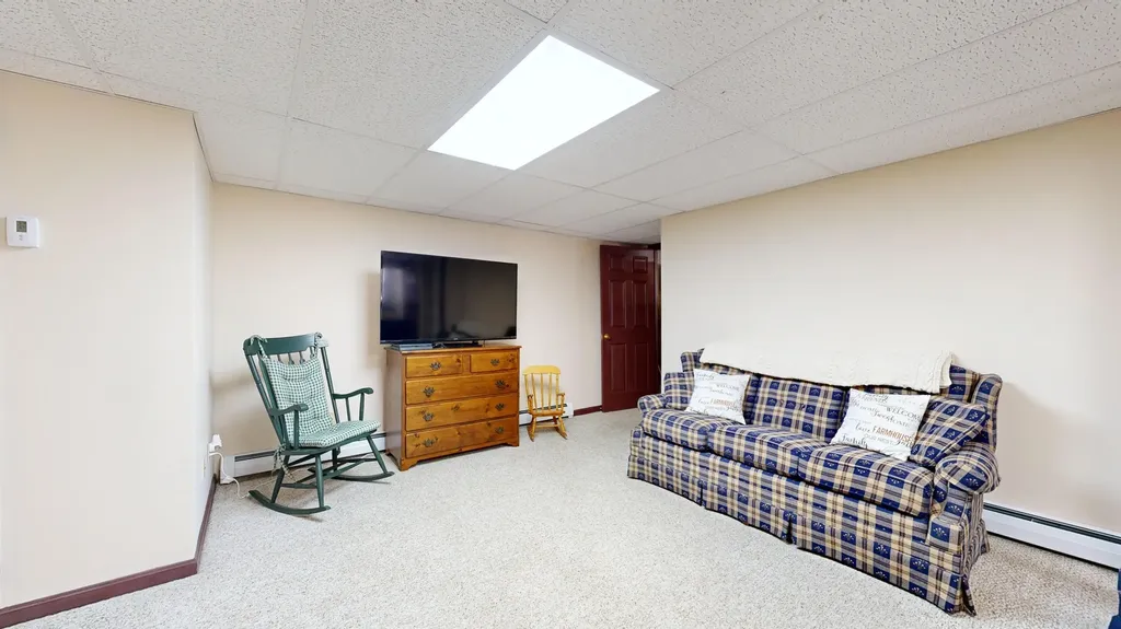 30 Burnham Woods Circle Scarborough ME 04074
