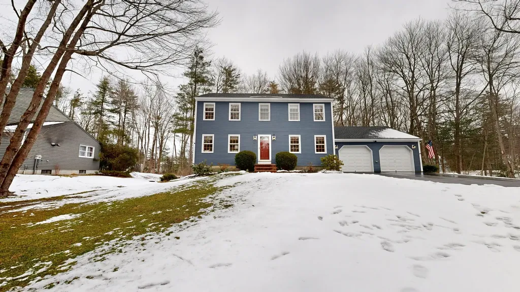 30 Burnham Woods Circle Scarborough ME 04074