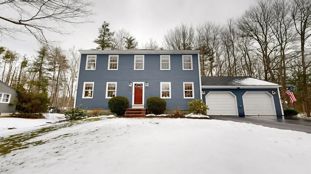 30 Burnham Woods Circle Scarborough ME 04074