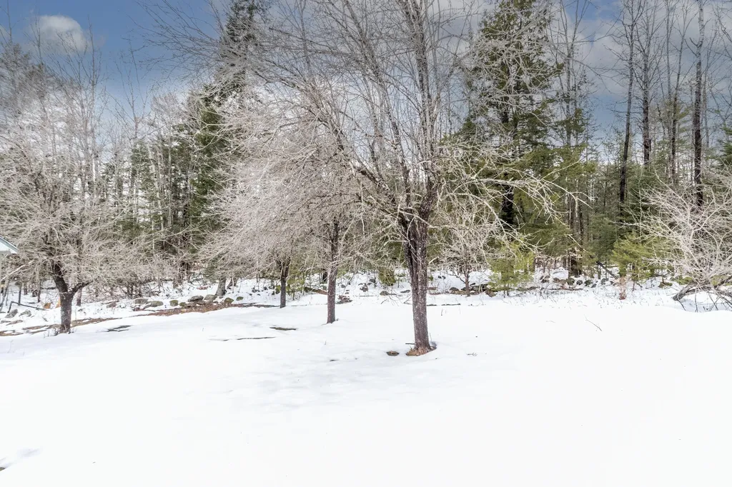 82 Harrison Road Norway ME 04268