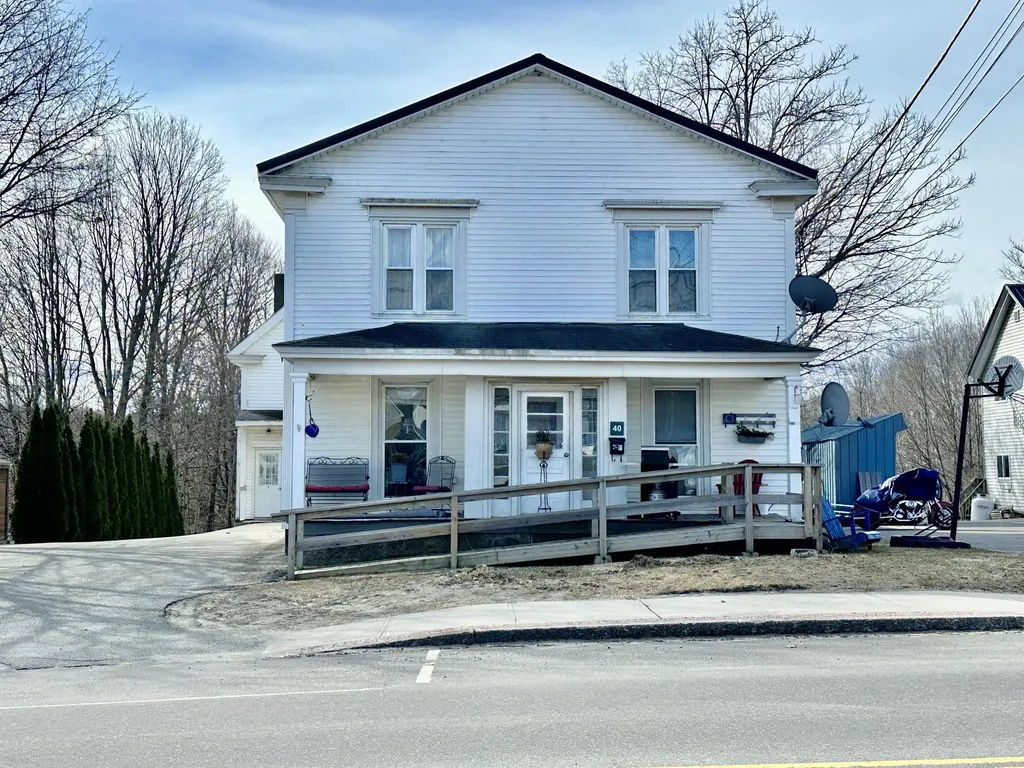 40 Main Street Oakland ME 04963