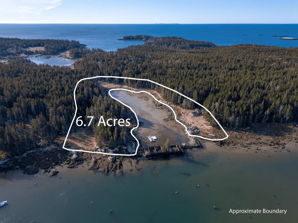 Lot 5 Greens Island Vinalhaven ME 04863