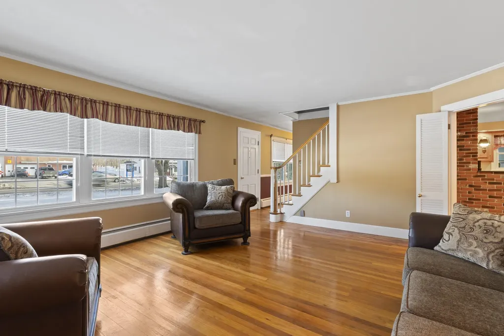 1106 Main Street Lewiston ME 04240