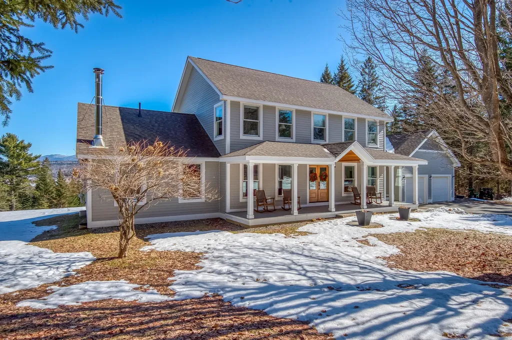 47 Manor Woods Road Rangeley ME 04970