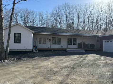 146 Gurney Street Rockport ME 04856