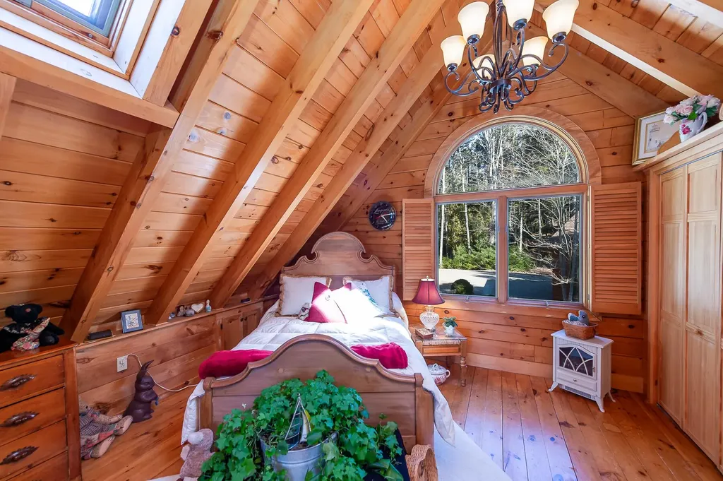 76 Seal Ledge Lane Harpswell ME 04079