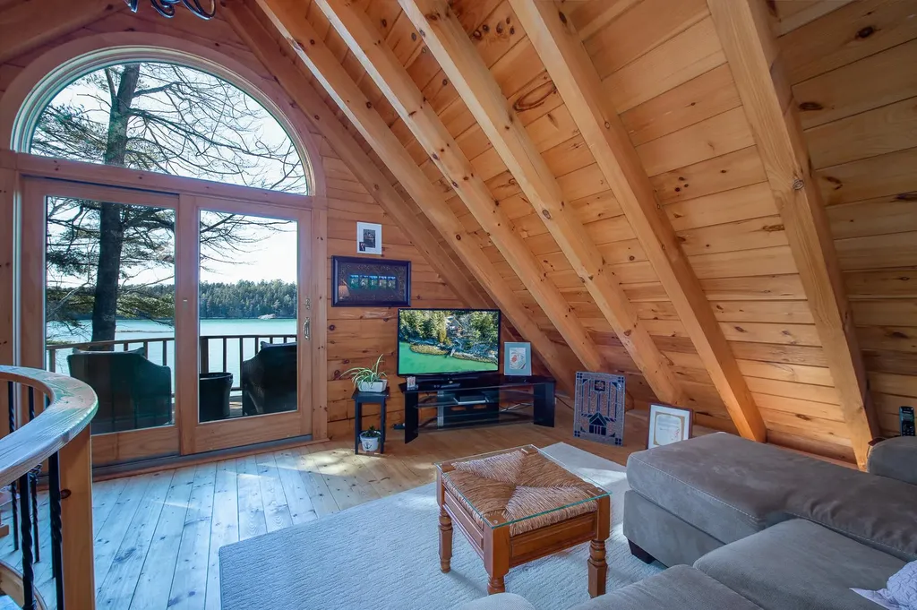 76 Seal Ledge Lane Harpswell ME 04079