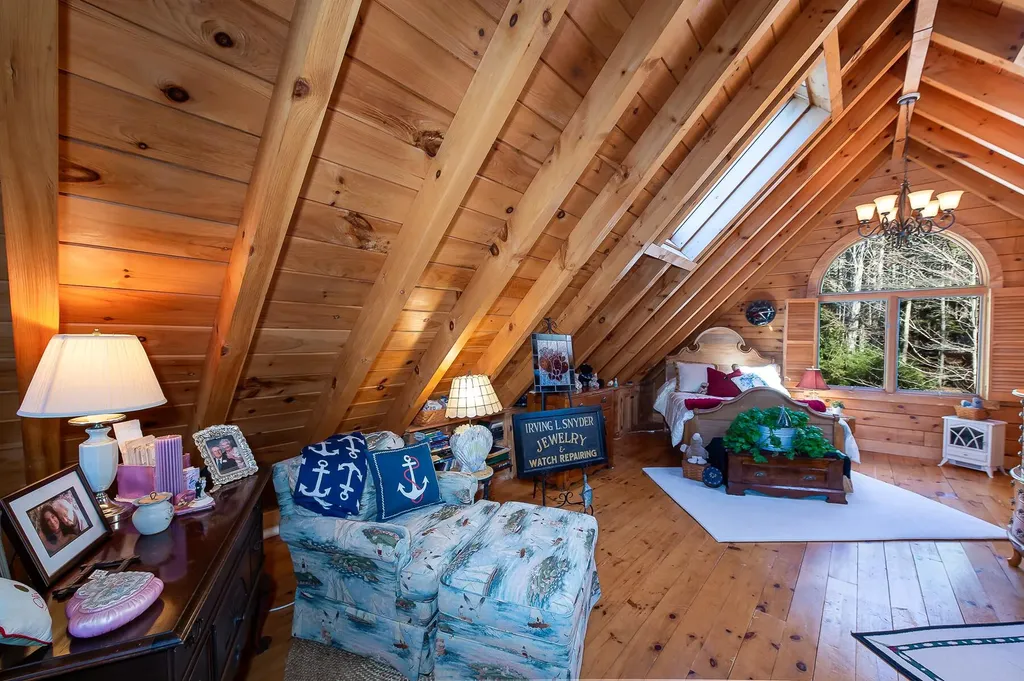76 Seal Ledge Lane Harpswell ME 04079