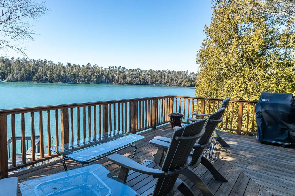 76 Seal Ledge Lane Harpswell ME 04079