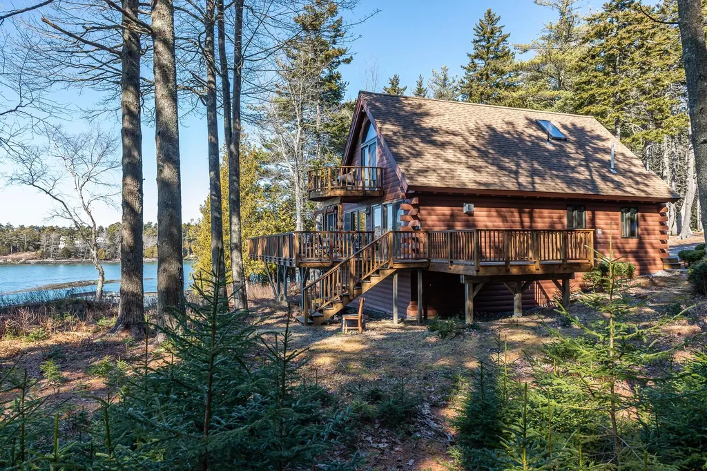 76 Seal Ledge Lane Harpswell ME 04079